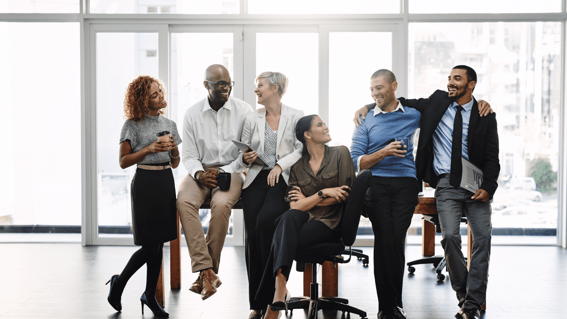 Illustration of a company growing thanks to an established IT partner, in response to the War on Talent in the IT industry.